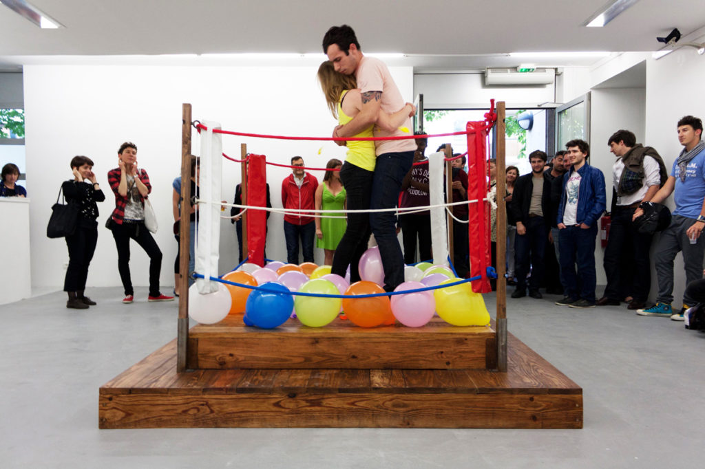 OPJ Cyganek et Julie Poulain, Les ballons, 2012