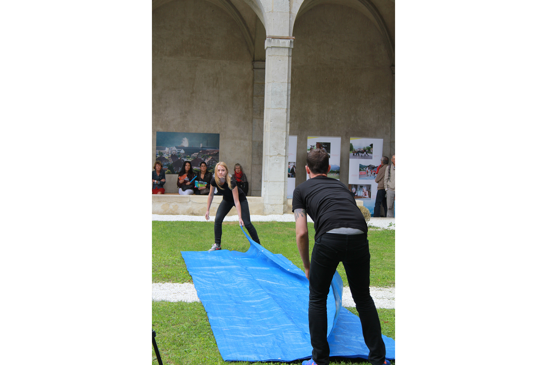 OPJ Cyganek et Julie Poulain, La fontaine, 2015