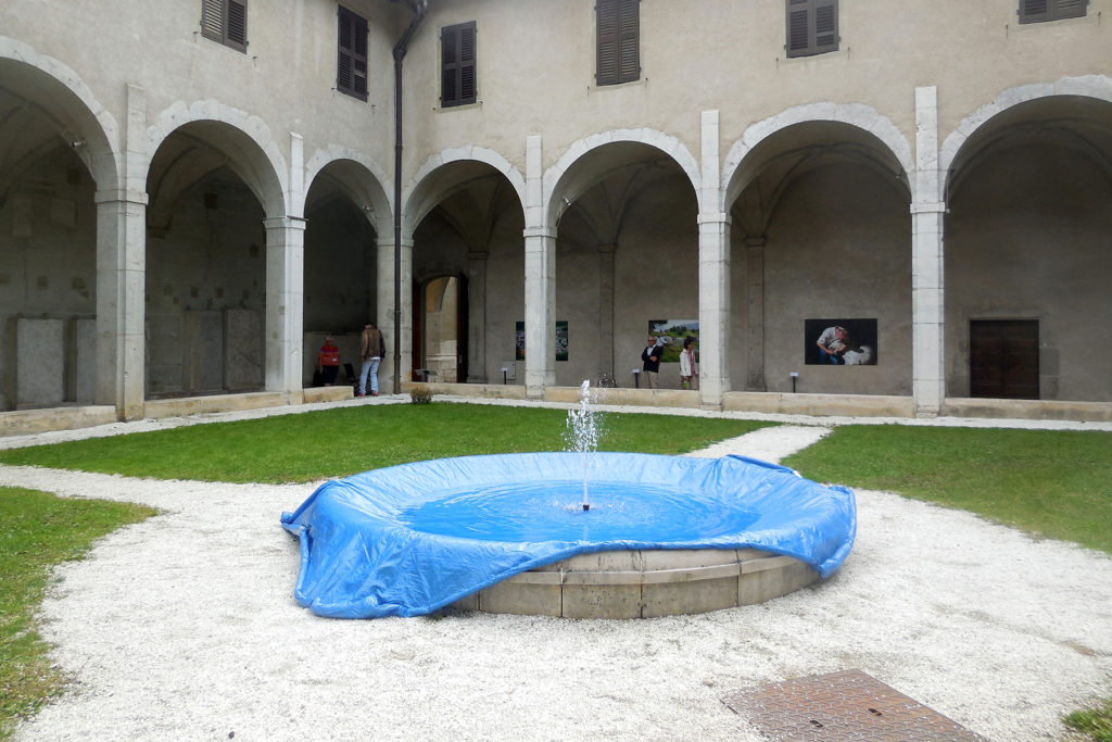 OPJ Cyganek et Julie Poulain, La fontaine, 2015