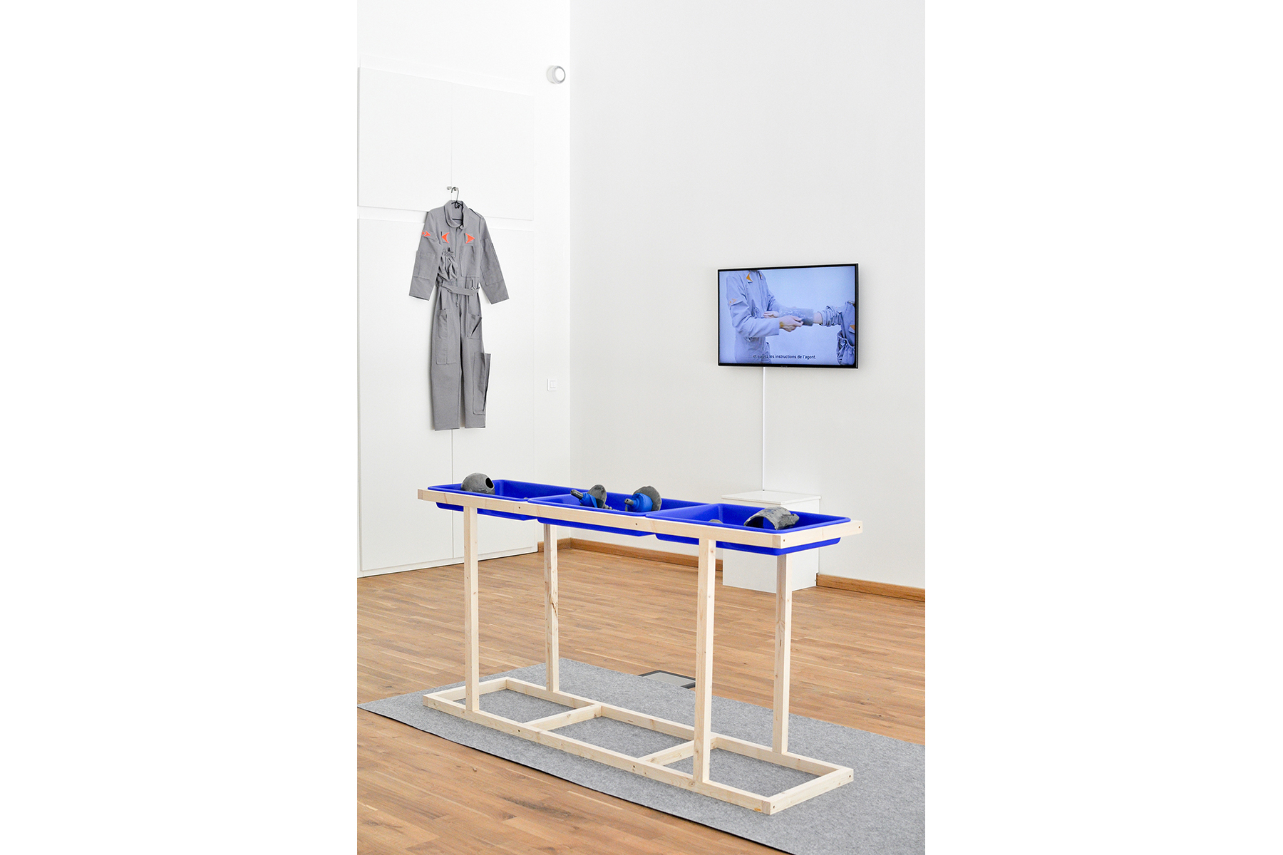 Opj Cyganek et Julie Poulain, Control (version 2), 2019