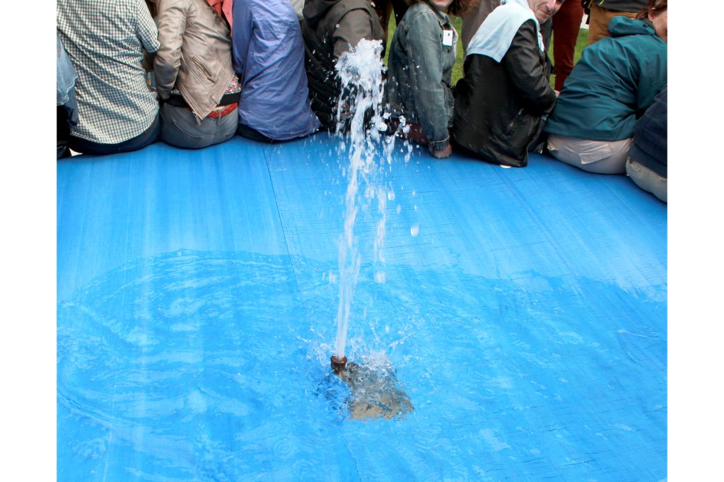 OPJ Cyganek et Julie Poulain, La fontaine, 2015