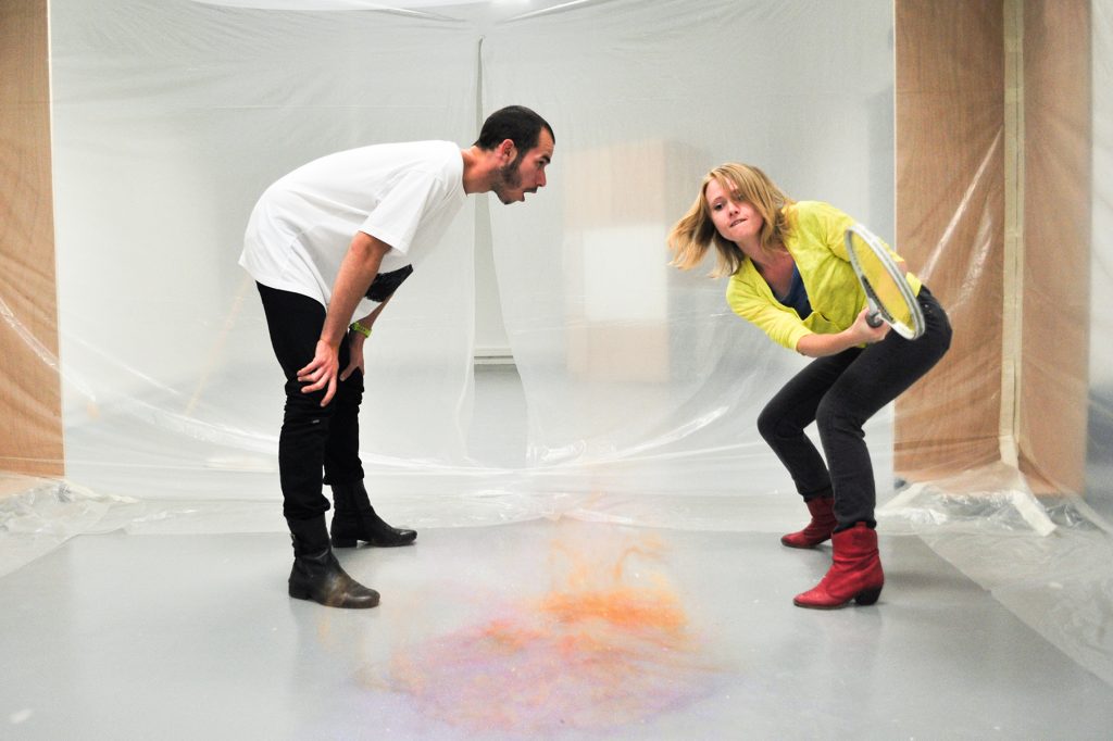 OPJ Cyganek et Julie Poulain,L'œuf, 2011